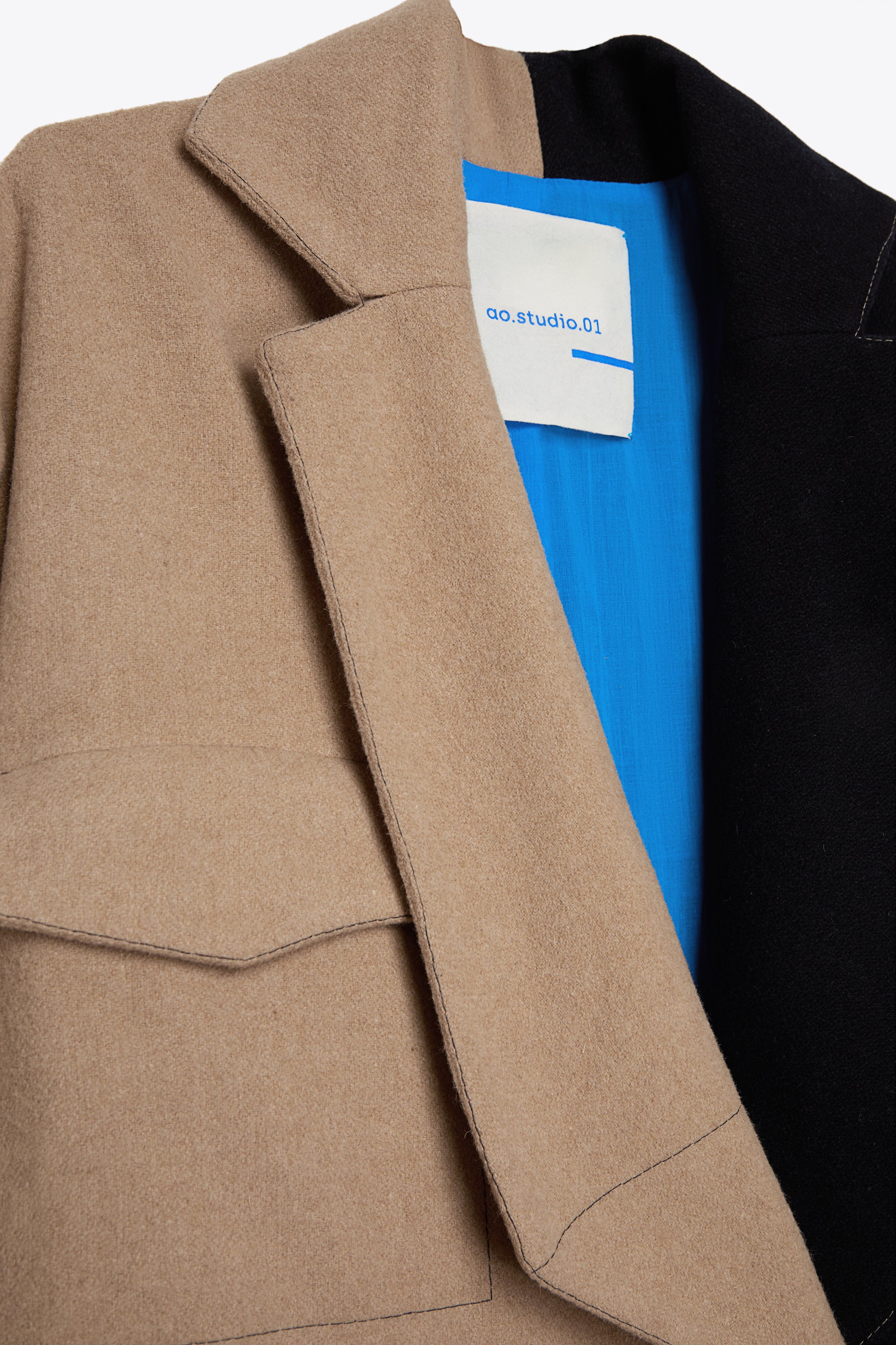 Abrigo Bi-Color  lana reciclada