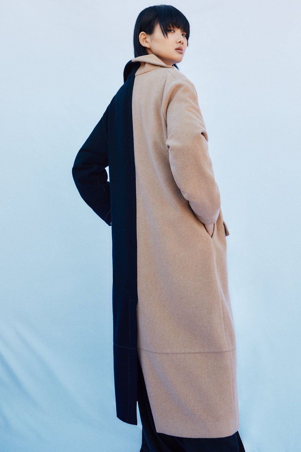 Abrigo Bi-Color  lana reciclada