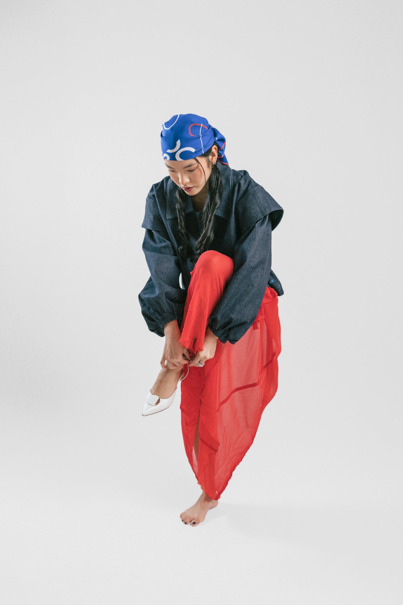 Pañuelo 100% seda 70 x 70 cms electric blue