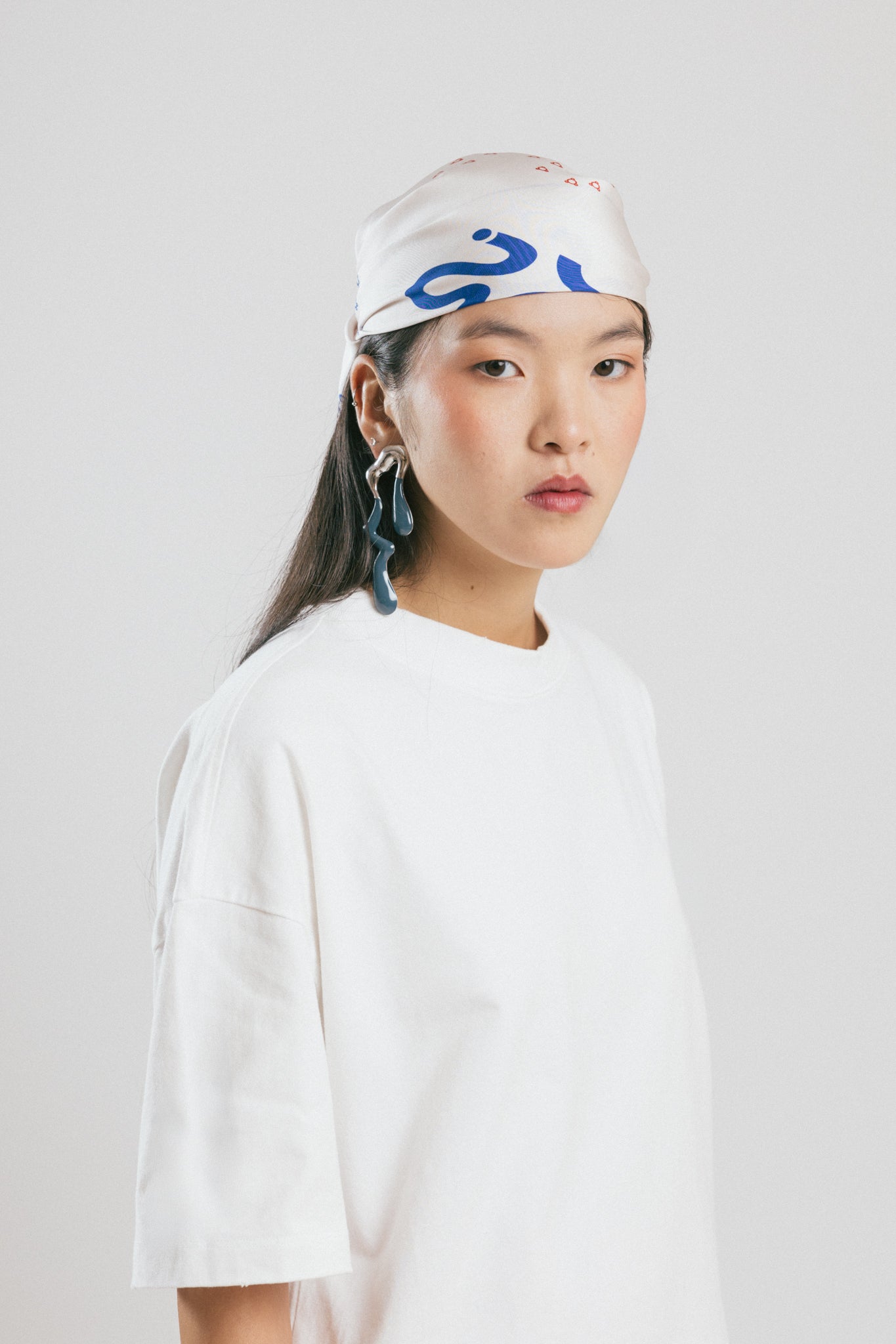 Pañuelo 100% seda 70 x 70 cms cream