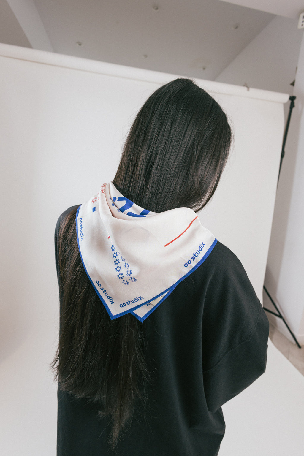 Pañuelo 100% seda 70 x 70 cms cream